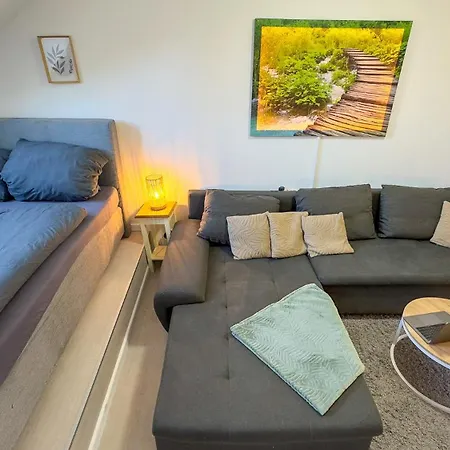 223 Gemuetliche Dachgeschosswhg Im Herzen Apartment Neuss